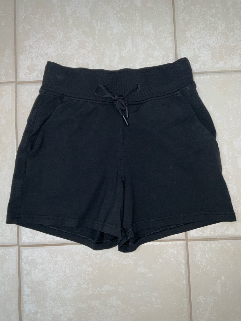 Lululemon Every Moment Short *3.5”Black, Sz 2, Modal French Terry, W7AN8S, EUC - Picture 2 of 12